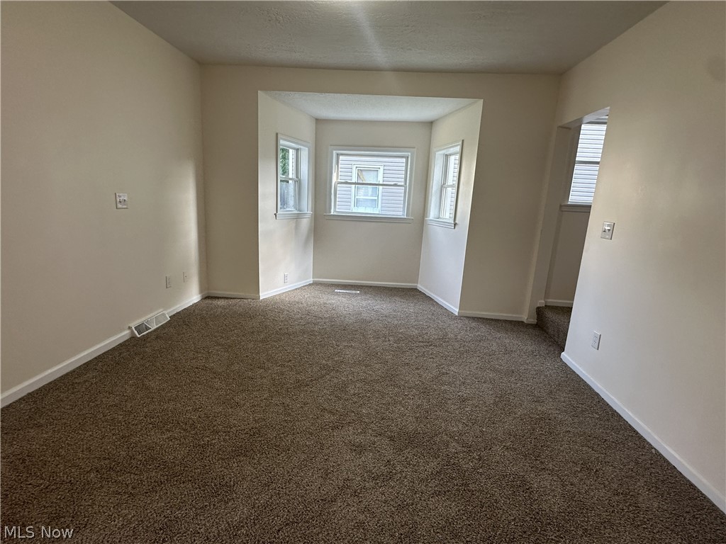 881 Harbor Street Conneaut OH 44030