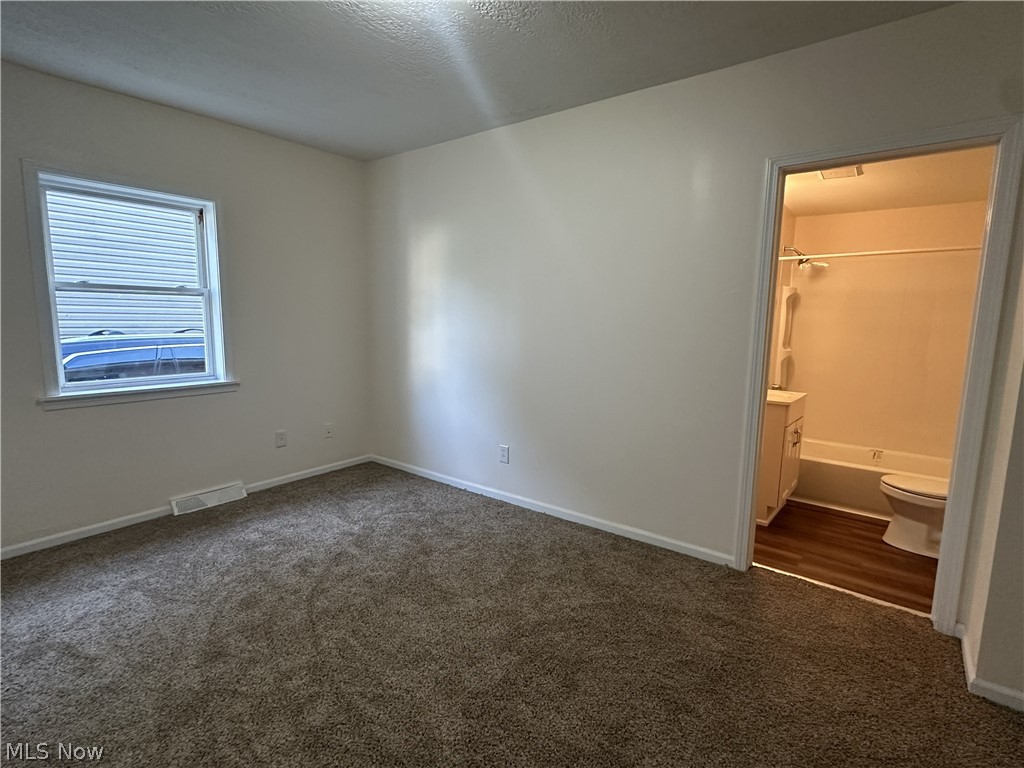 881 Harbor Street Conneaut OH 44030
