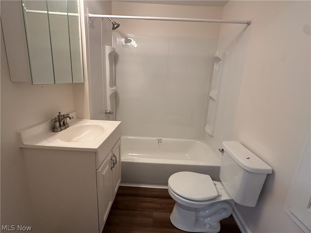 881 Harbor Street Conneaut OH 44030