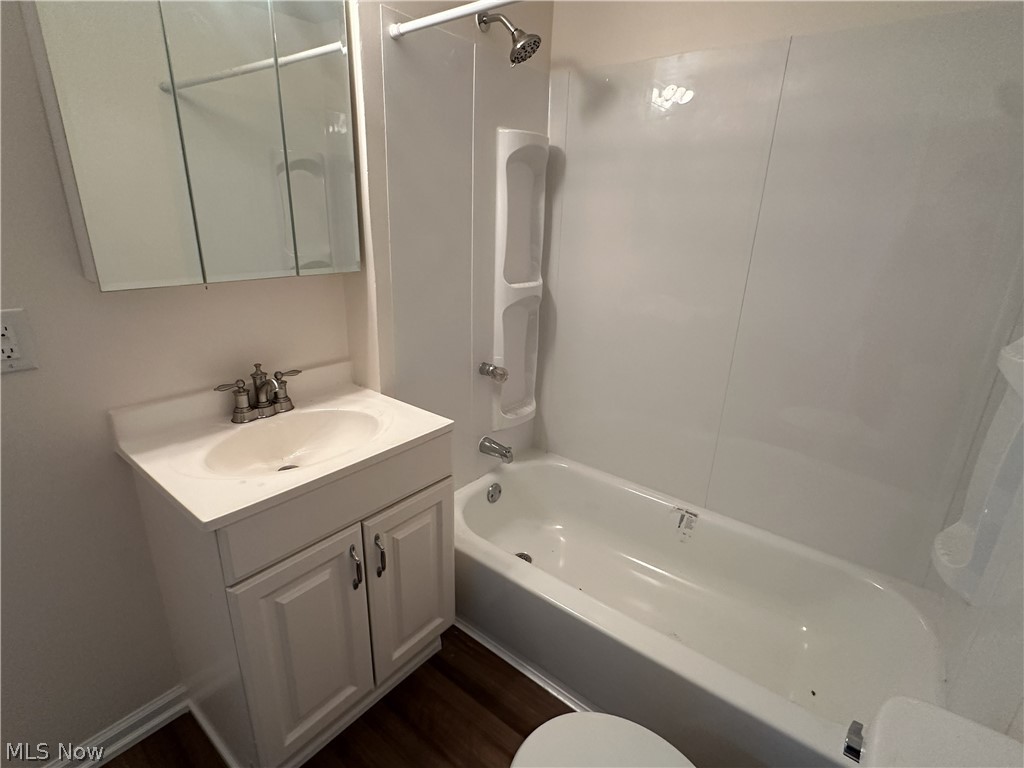 881 Harbor Street Conneaut OH 44030