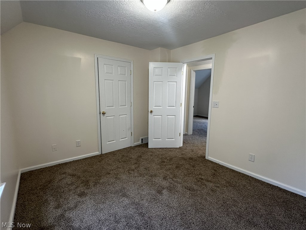 881 Harbor Street Conneaut OH 44030