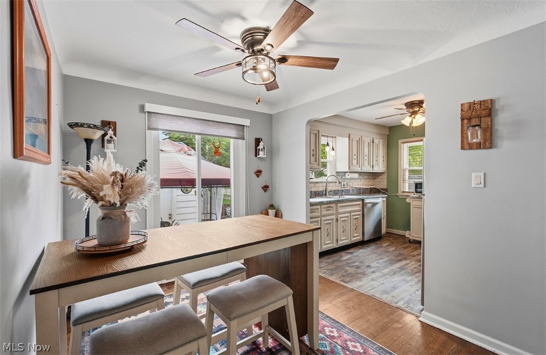 977 Learidge Road Lyndhurst OH 44124