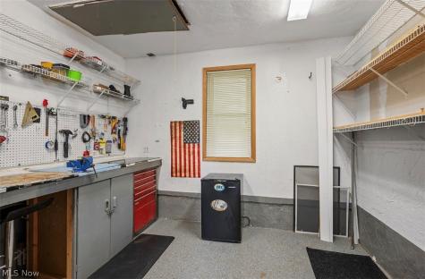 977 Learidge Road Lyndhurst OH 44124