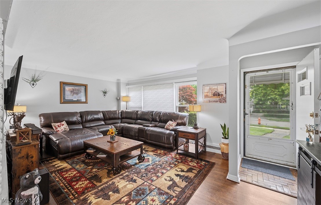 977 Learidge Road Lyndhurst OH 44124
