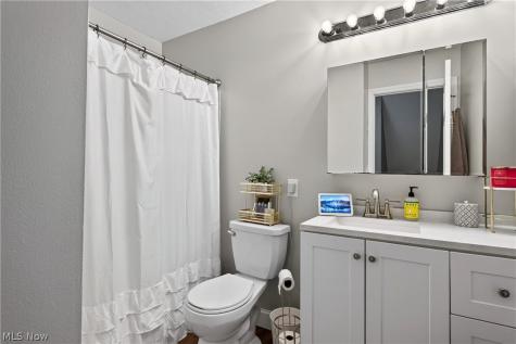 7194 Hayes Boulevard Mentor OH 44060