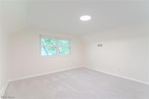 5680 Alberta Drive Lyndhurst OH 44124