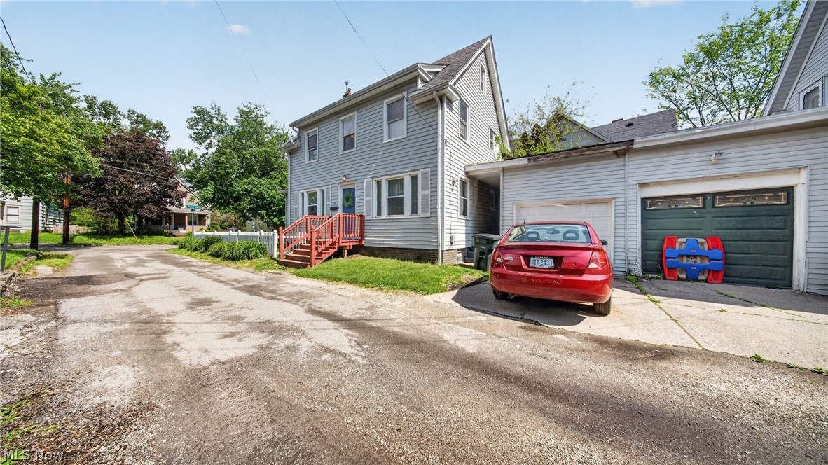 135 Byers Avenue Akron OH 44302