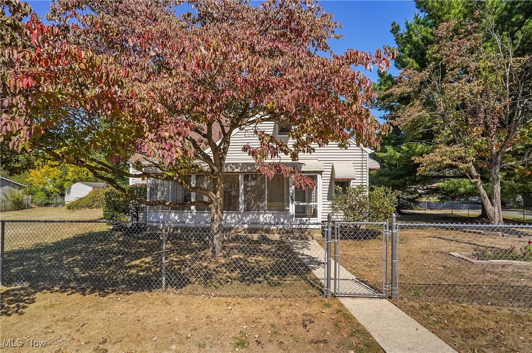 2809 Mcelwain Road Akron OH 44312