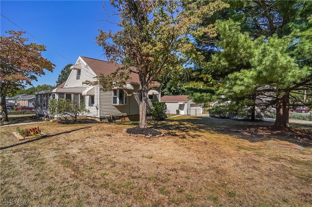 2809 Mcelwain Road Akron OH 44312