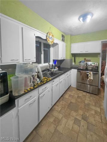 700 Lakemont Avenue Akron OH 44314