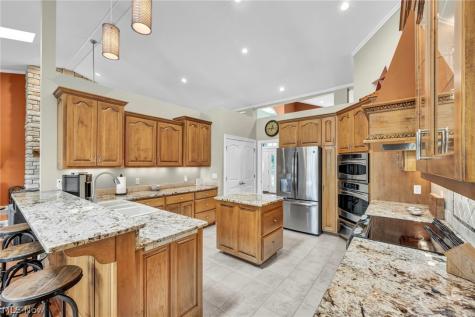 2400 W 130 Street Brunswick OH 44212