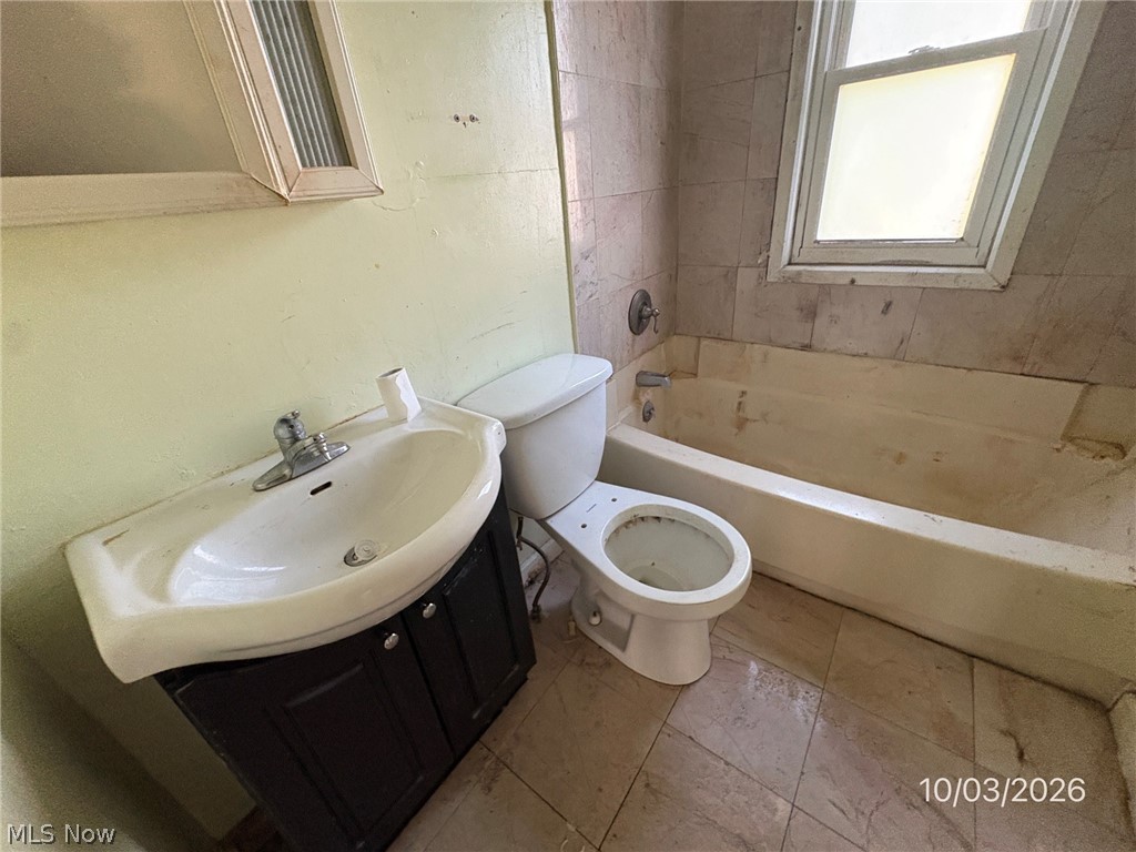 3850 E 190th Street Cleveland OH 44122