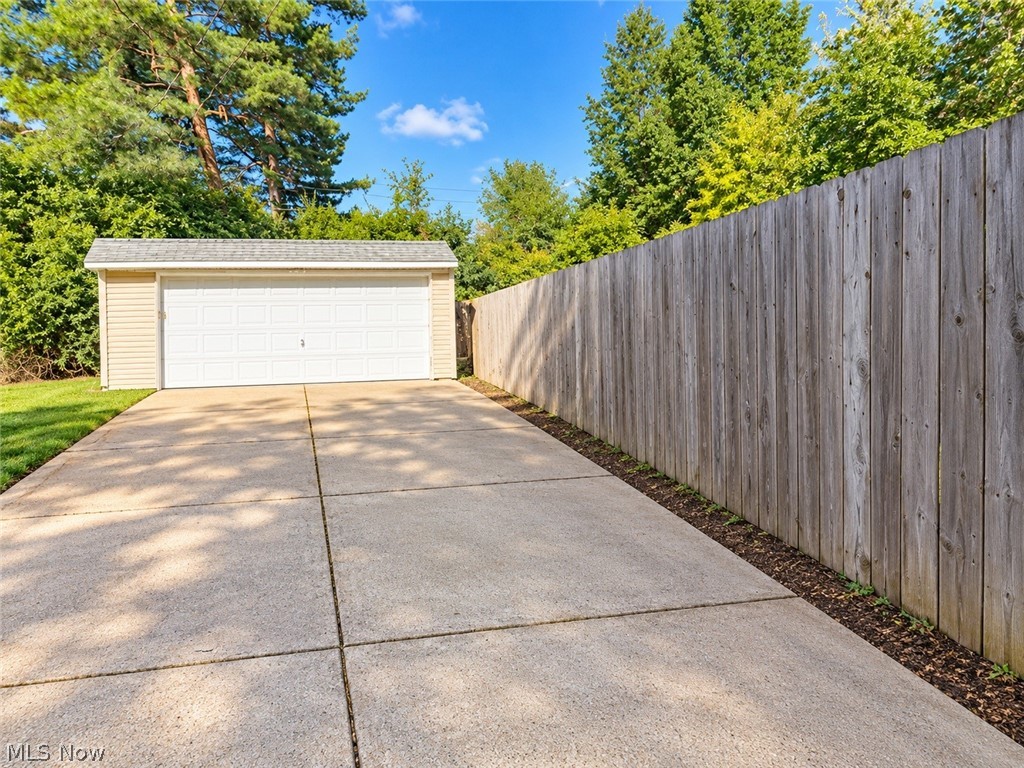 3850 E 190th Street Cleveland OH 44122