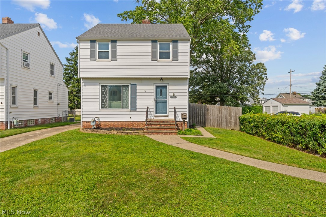 4402 Pershing Avenue Parma OH 44134