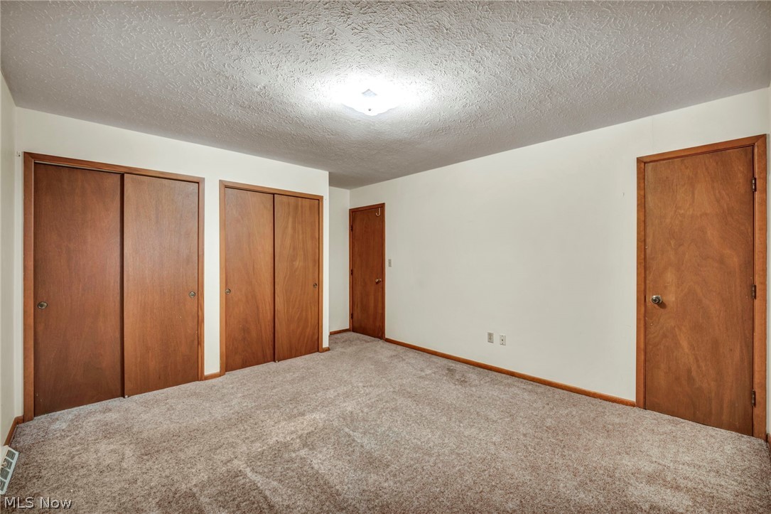5701 Rousseau Drive Parma OH 44129