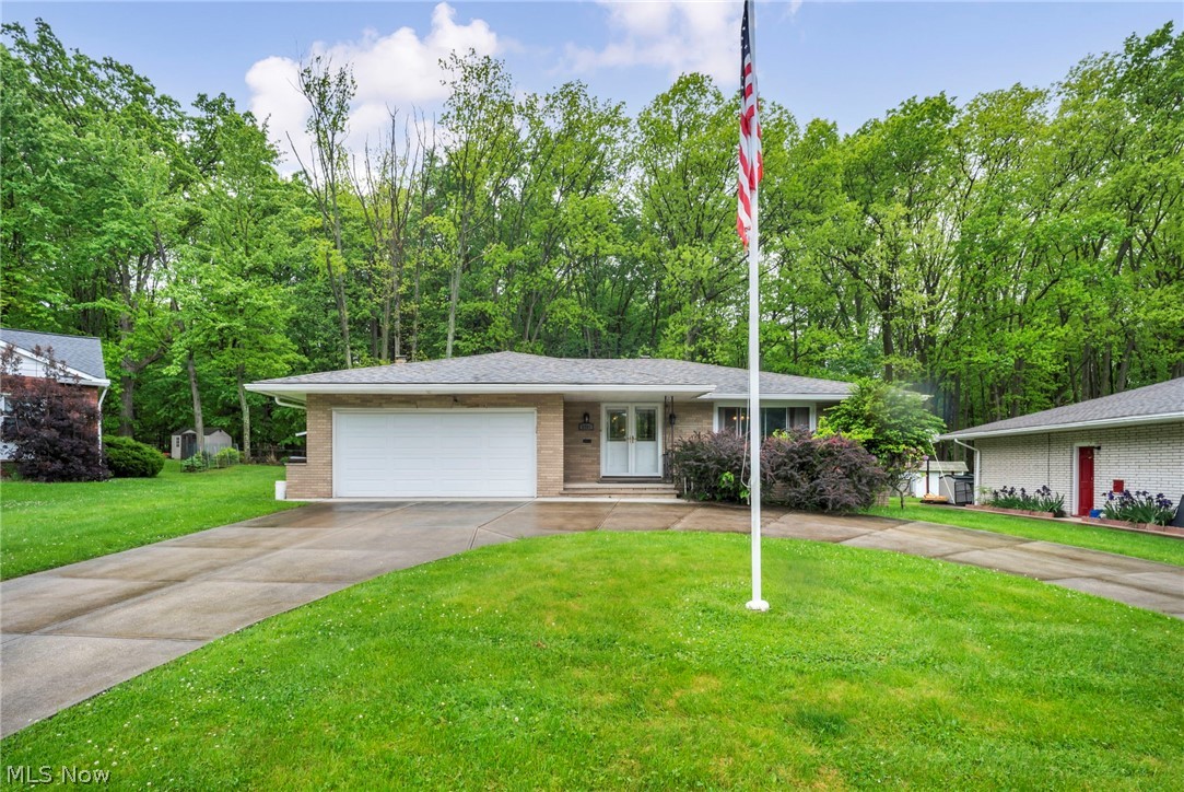 5701 Rousseau Drive Parma OH 44129