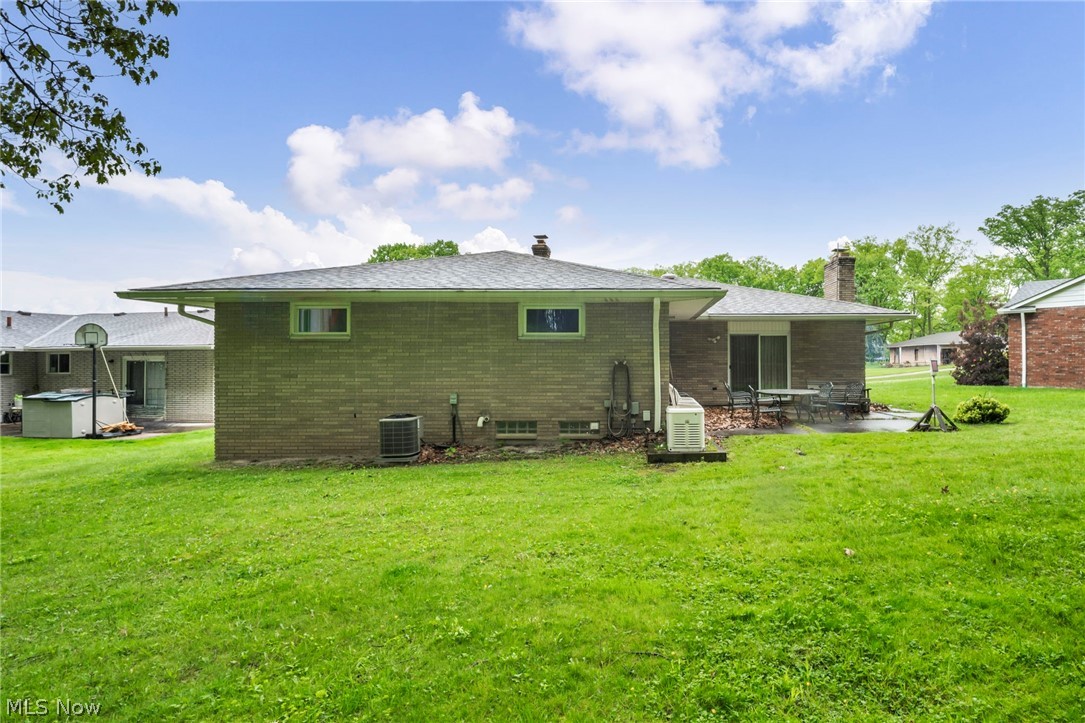 5701 Rousseau Drive Parma OH 44129
