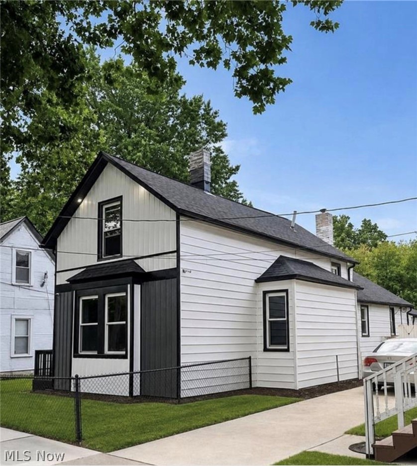 5811 Madison Avenue Cleveland OH 44102