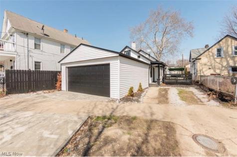 5811 Madison Avenue Cleveland OH 44102