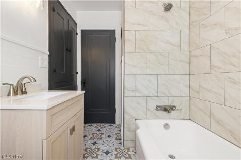 2111 21st Street Canton OH 44705