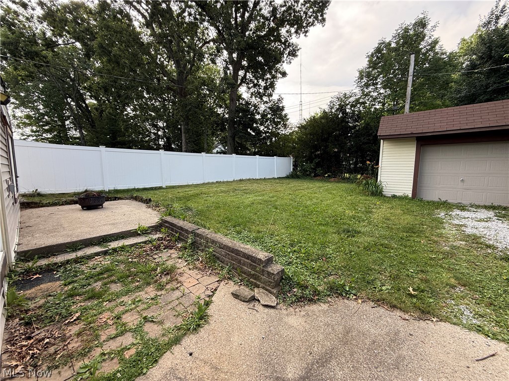 1818 Schiller Avenue Cuyahoga Falls OH 44223
