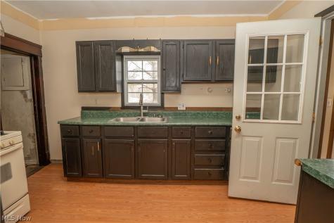1033 Walnut Avenue Alliance OH 44601
