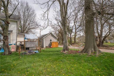1033 Walnut Avenue Alliance OH 44601