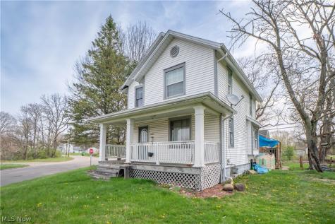 1033 Walnut Avenue Alliance OH 44601