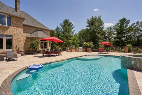 3770 Winterberry Drive Bath OH 44333