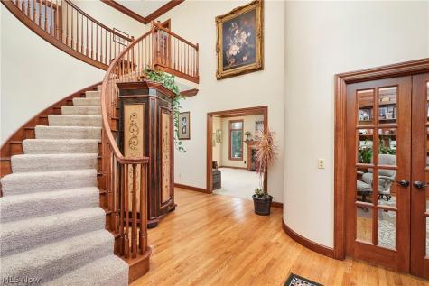 3770 Winterberry Drive Bath OH 44333