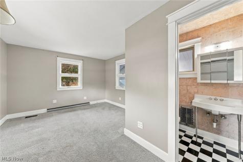 1035 11th Street NE Massillon OH 44646