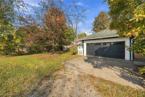 1035 11th Street NE Massillon OH 44646