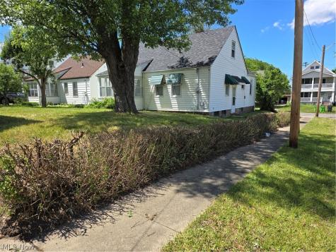 10312 Plymouth Avenue Garfield Heights OH 44125