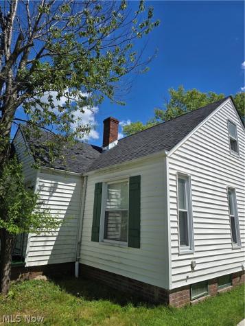 10312 Plymouth Avenue Garfield Heights OH 44125
