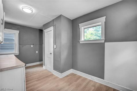 3118 W 97th Street Cleveland OH 44102