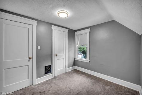 3118 W 97th Street Cleveland OH 44102