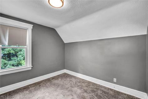 3118 W 97th Street Cleveland OH 44102