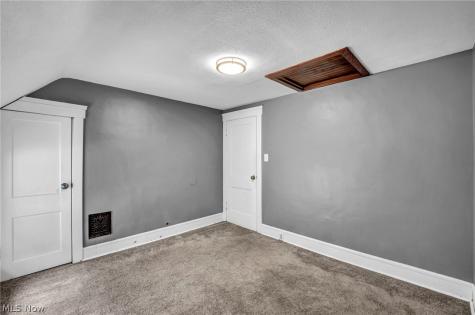 3118 W 97th Street Cleveland OH 44102