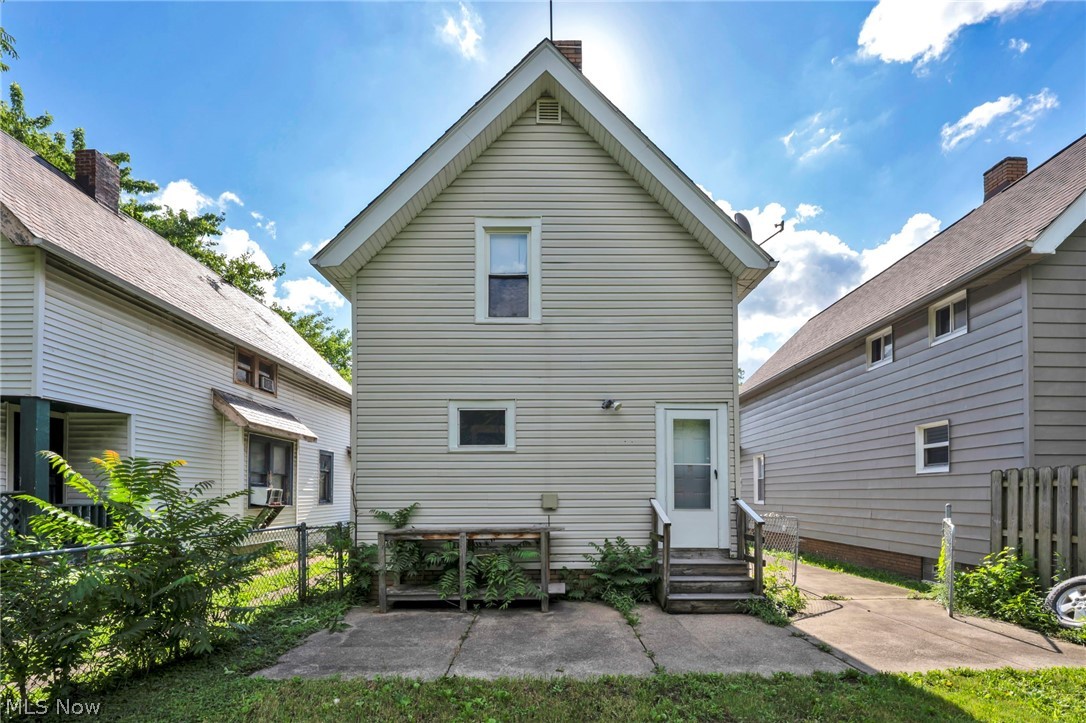 3118 W 97th Street Cleveland OH 44102