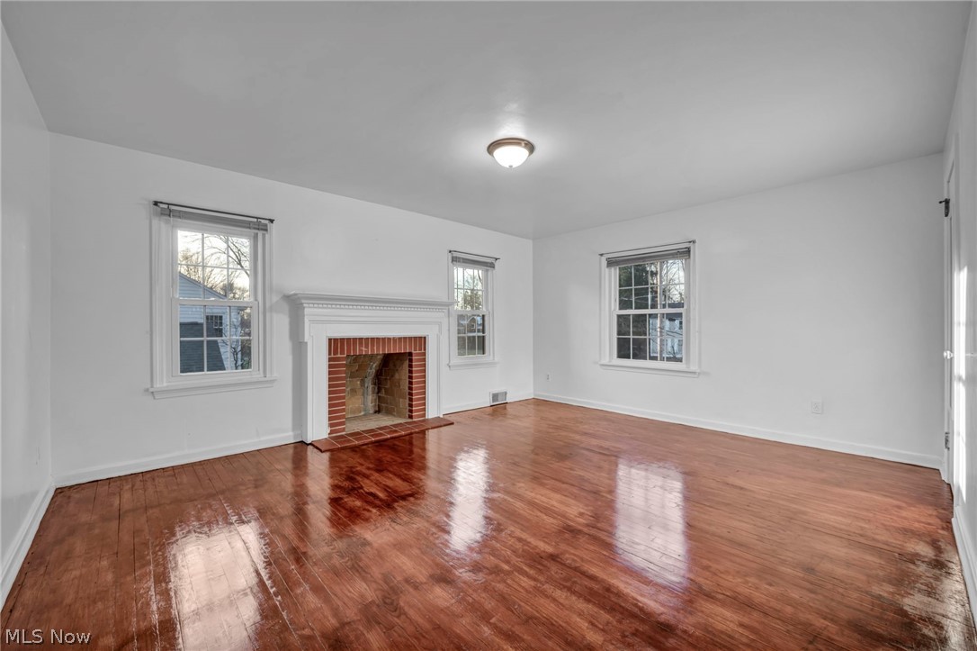 232 Edna Street Poland OH 44514