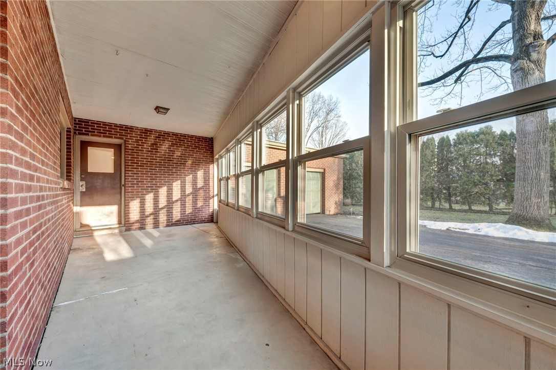 232 Edna Street Poland OH 44514