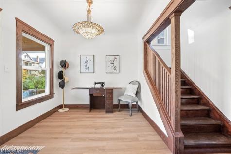 1450 Orchard Grove Avenue Lakewood OH 44107