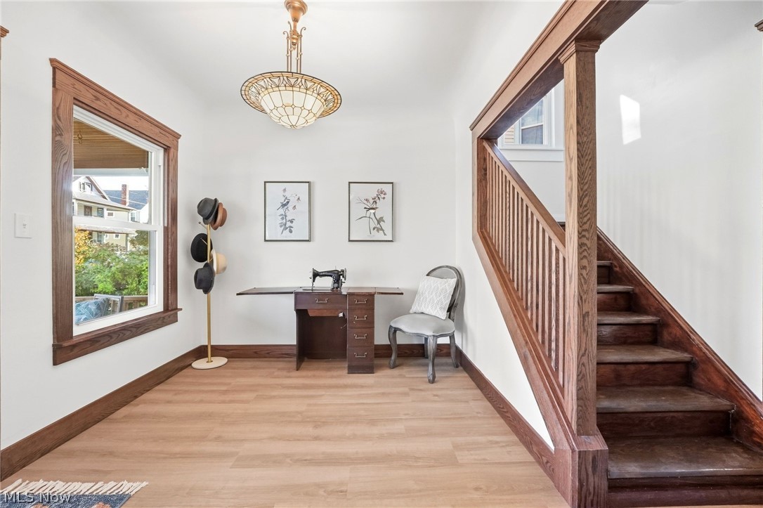 1450 Orchard Grove Avenue Lakewood OH 44107