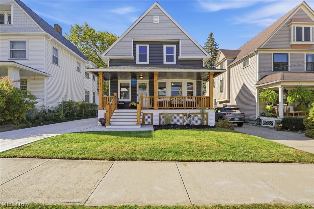 1450 Orchard Grove Avenue Lakewood OH 44107