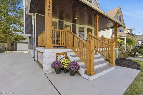 1450 Orchard Grove Avenue Lakewood OH 44107