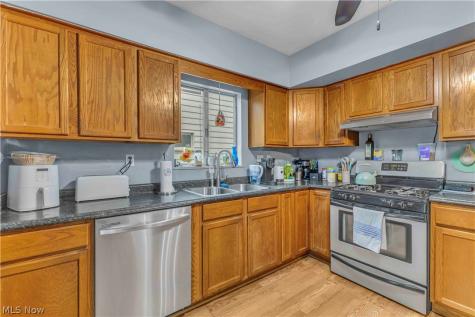 3476 W 120th Street Cleveland OH 44111