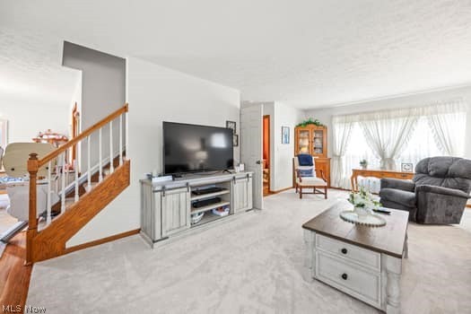 624 Royal Woods Drive Wadsworth OH 44281