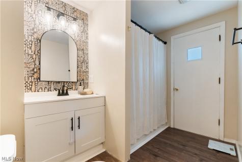 1529 Walnut Road Massillon OH 44647