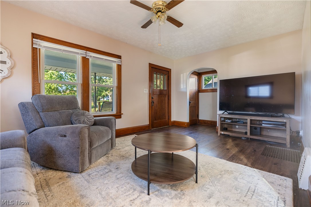 1529 Walnut Road Massillon OH 44647