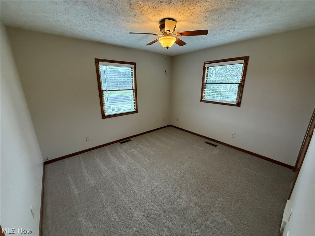 2286 Stonecreek Road SW New Philadelphia OH 44663